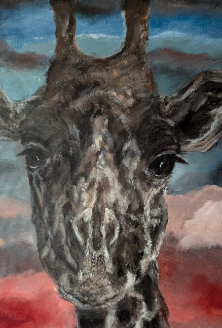 Stimmungsvolles Acrylbild eines Giraffen-Portraits mit sanftem Blick vor einem dramatischen, farbigen Wolkenhimmel, handgemalt auf Leinwand.